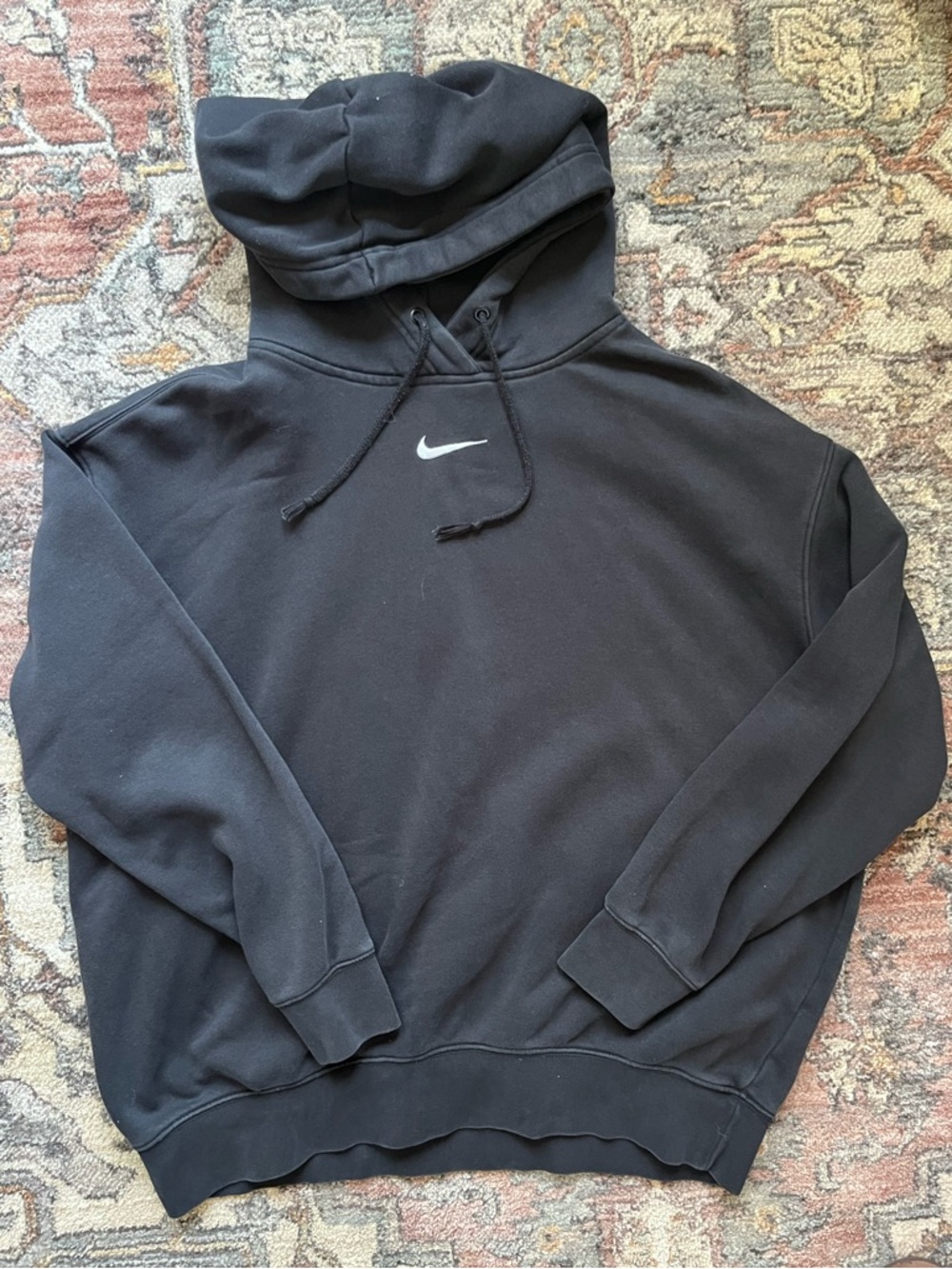 Nike hoodie women’s size small